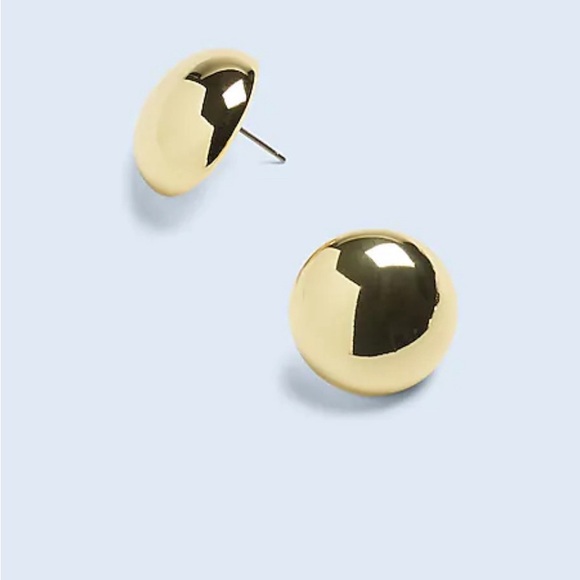 NIB Madewell Button Stud Earrings Color Pale Gold - Picture 3 of 4